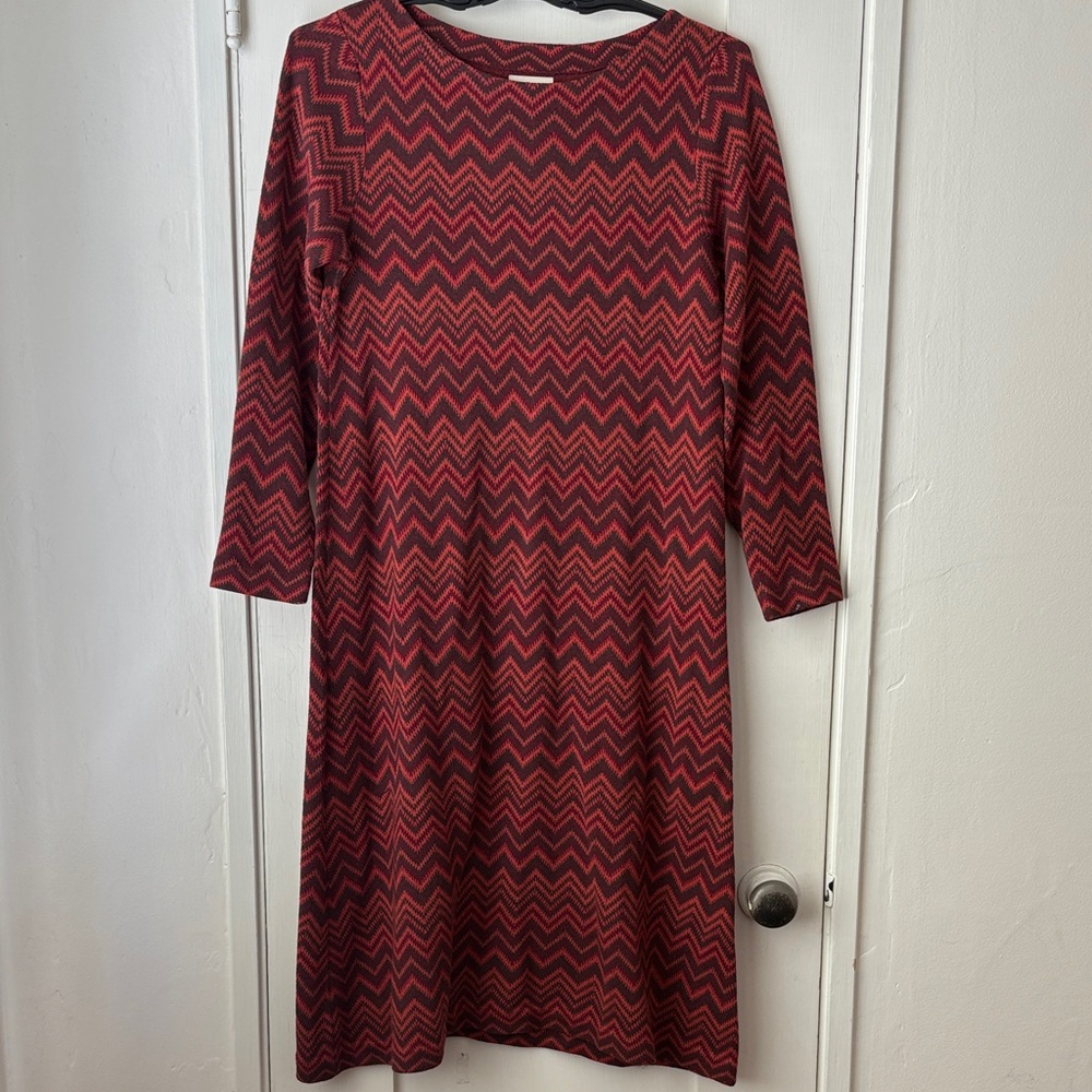Knit dress, size Small, fits more like a Medium